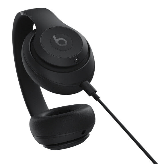 Apple Beats Studio Pro - USB Type-C Wired & Wireless Bluetooth Headset in Black