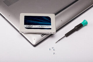 Crucial MX500 - Serial ATA III 2.5" SSD - 250 GB