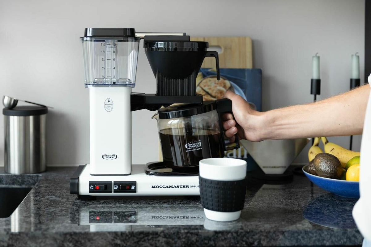 Moccamaster KBG Select coffee maker in Matt White