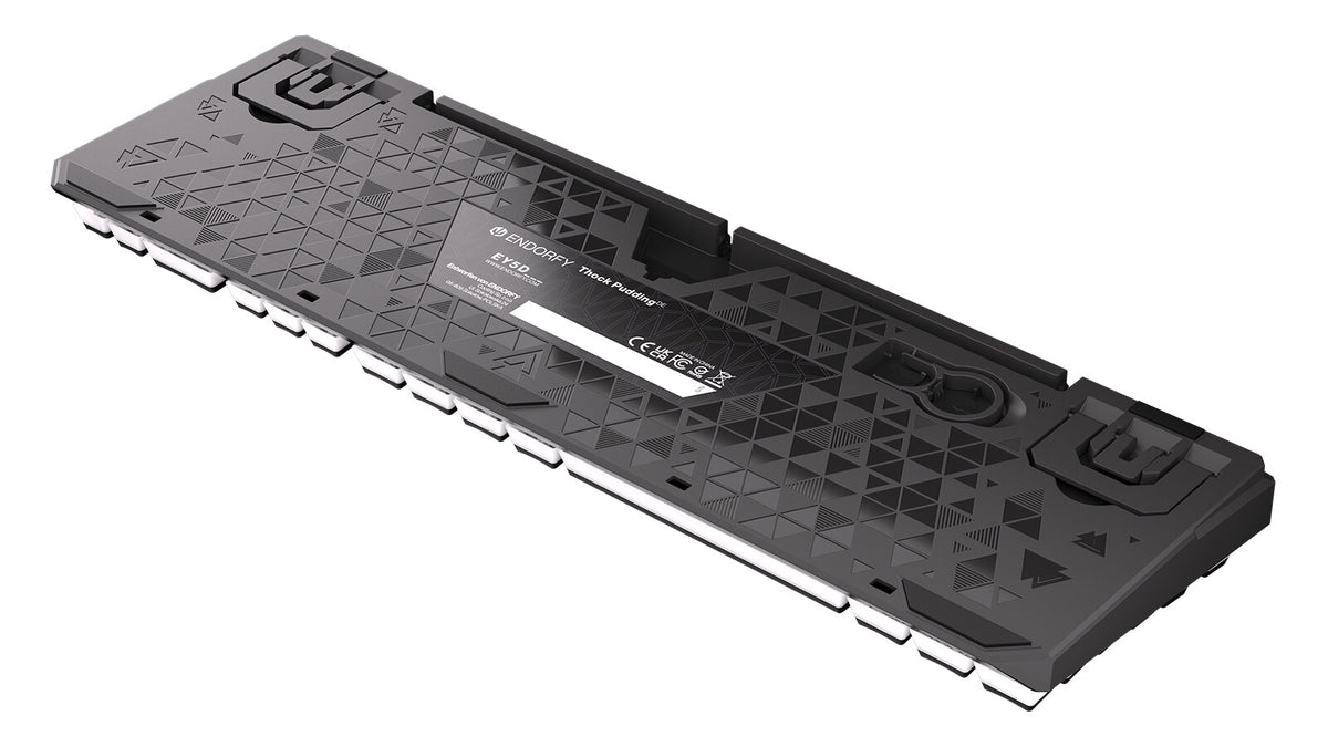 ENDORFY Thock - USB Wired RGB Mechanical Keyboard in Black (QWERTZ German)