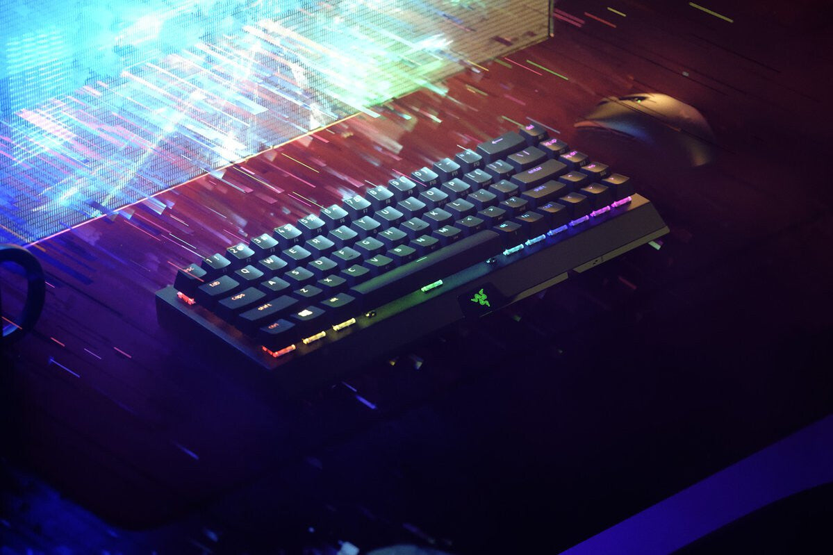 Razer BlackWidow V3 Mini HyperSpeed - USB + RF Wireless + Bluetooth - Yellow Switch Mechanical Keyboard