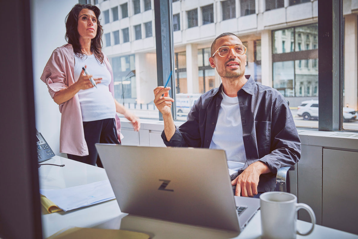 HP ZBook Firefly 14 G8 Laptop - 35.6 cm (14") - Intel® Core™ i7-1165G7 - 16 GB DDR4-SDRAM - 512 GB SSD - NVIDIA Quadro T500 - Wi-Fi 6 - Windows 11 Pro - Grey