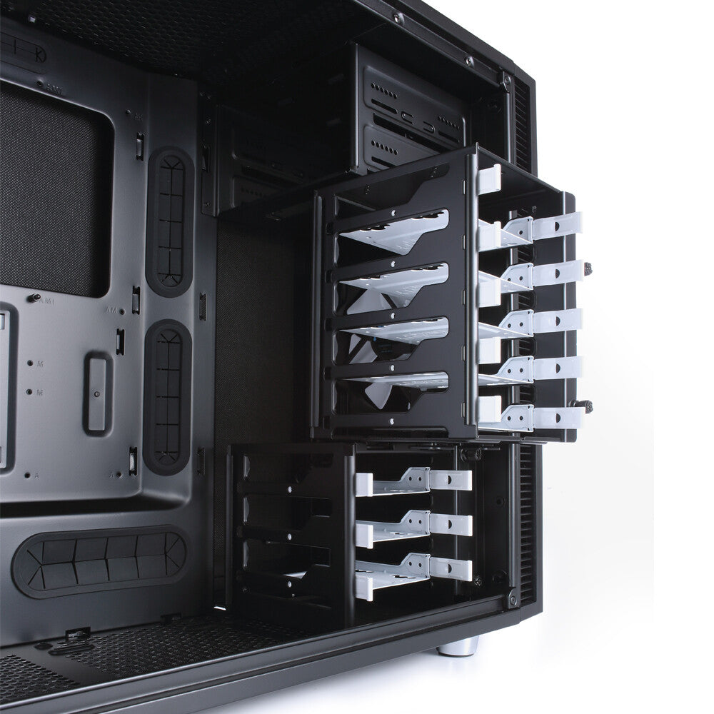 Fractal Design Define R5 - ATX Mid Tower Case in Black