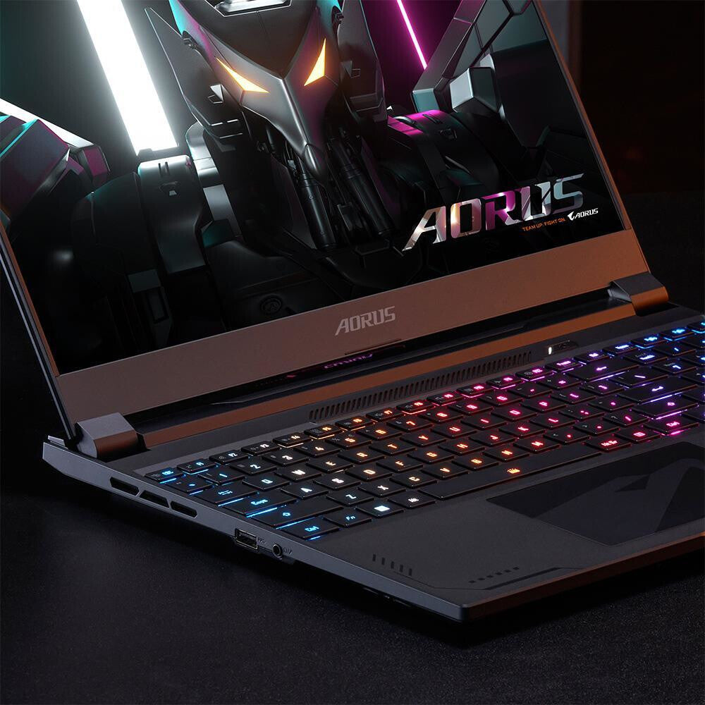 GIGABYTE AORUS 15X Laptop - 39.6 cm (15.6") - Intel® Core™ i9-13900HX - 16 GB DDR5-SDRAM - 1 TB SSD - NVIDIA GeForce RTX 4070 - Wi-Fi 6E - Windows 11 Home - Black
