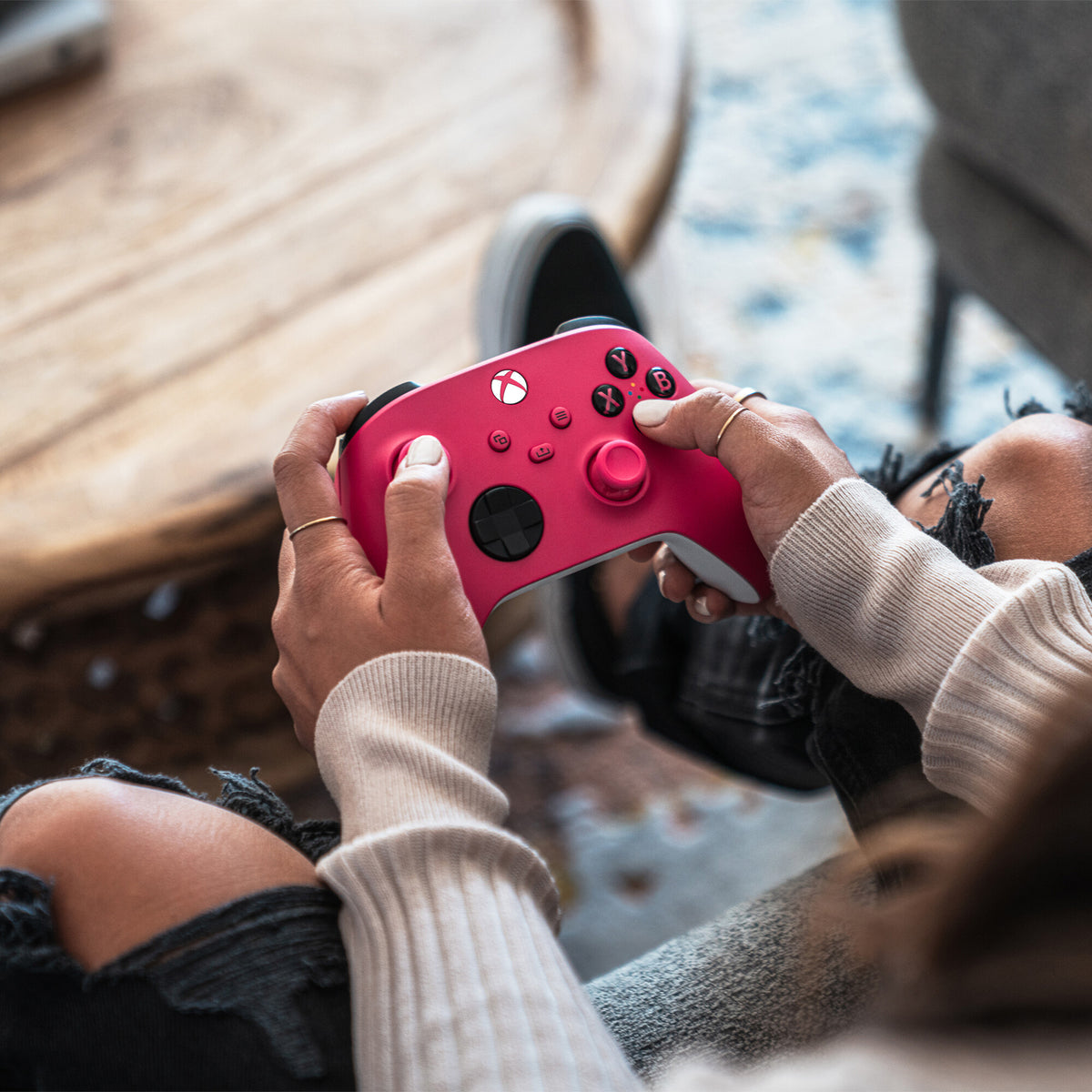 Microsoft Xbox Wireless Controller in Pink / White