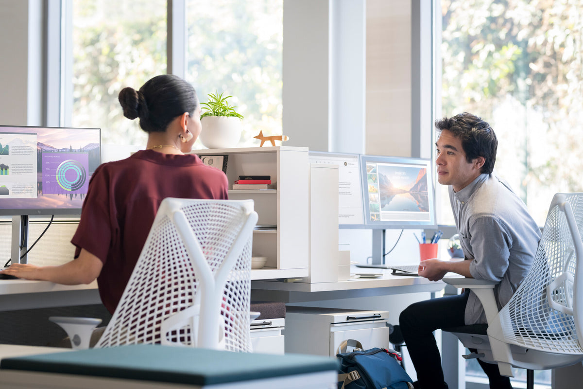 HP E24D G4 - 60.5 cm (23.8") - 1920 x 1080 pixels Full HD LED Monitor