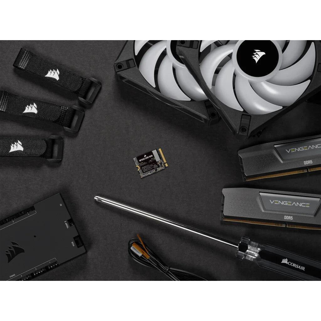 Corsair MP600 Mini - PCI Express 4.0 QLC 3D NAND NVMe M.2 SSD - 1 TB