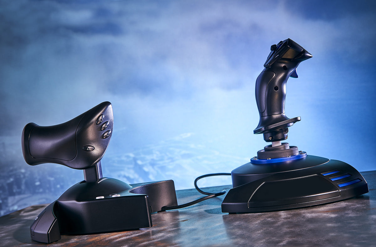 Thrustmaster T.Flight Hotas 4 - USB 2.0 Joystick for PC / PS4