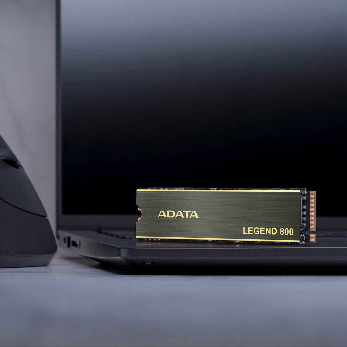 ADATA LEGEND 800 - PCI Express 4.0 3D NAND NVMe M.2 SSD - 1 TB