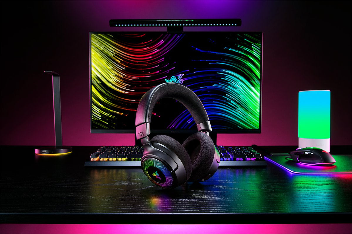 Razer Kraken V4 - USB Type-A Wired & Wireless Bluetooth Gaming Headset in Black