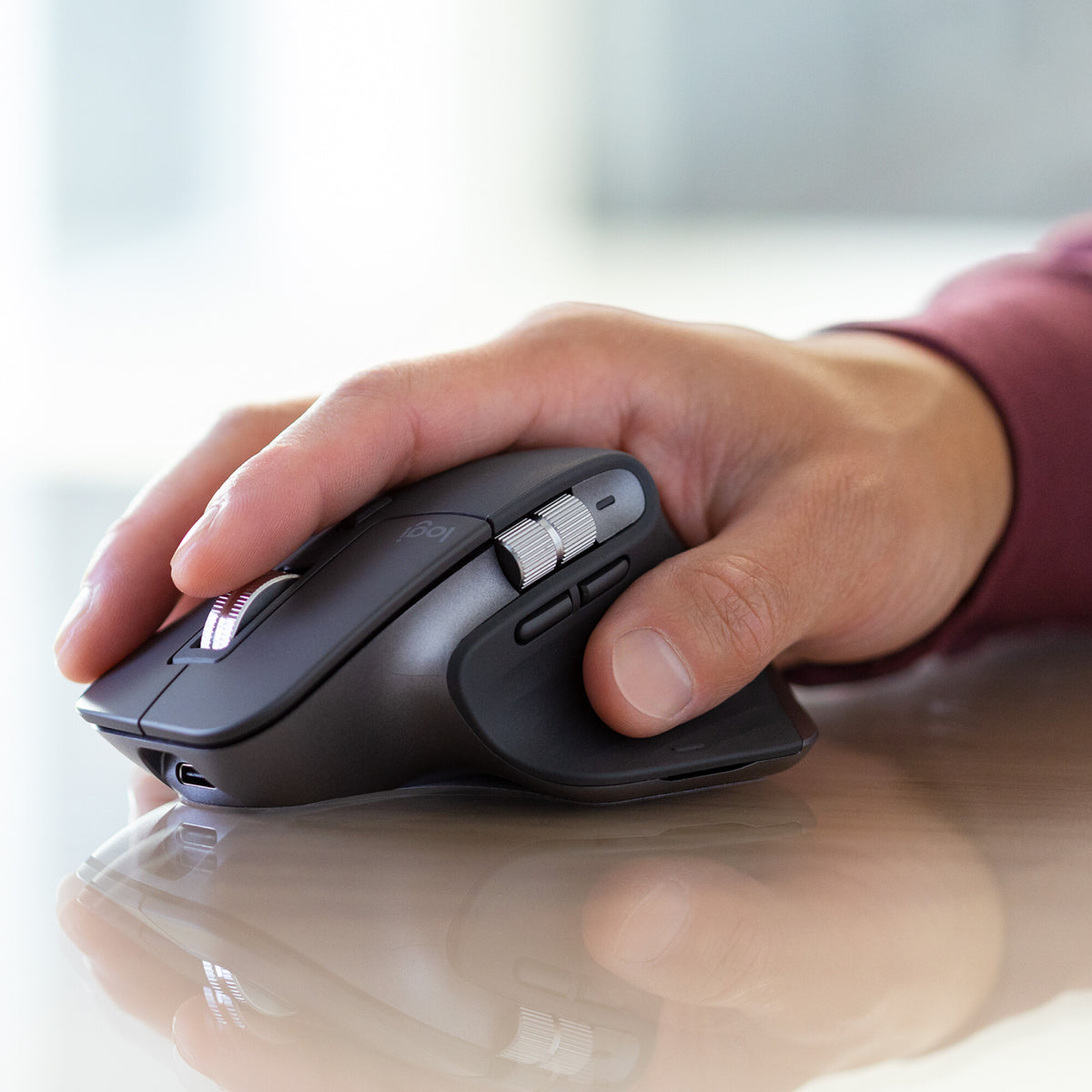 Logitech MX Keys S Combo for Business (Gen 2) -  RF Wireless + Bluetooth Mouse + Wireless QWERTY US International Keyboard