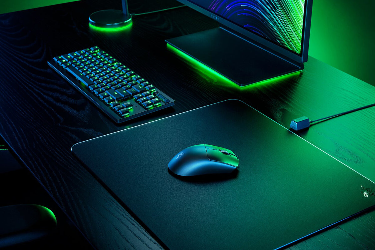 Razer Viper V3 HyperSpeed - RF Wireless Optical Mouse - 30,000 DPI