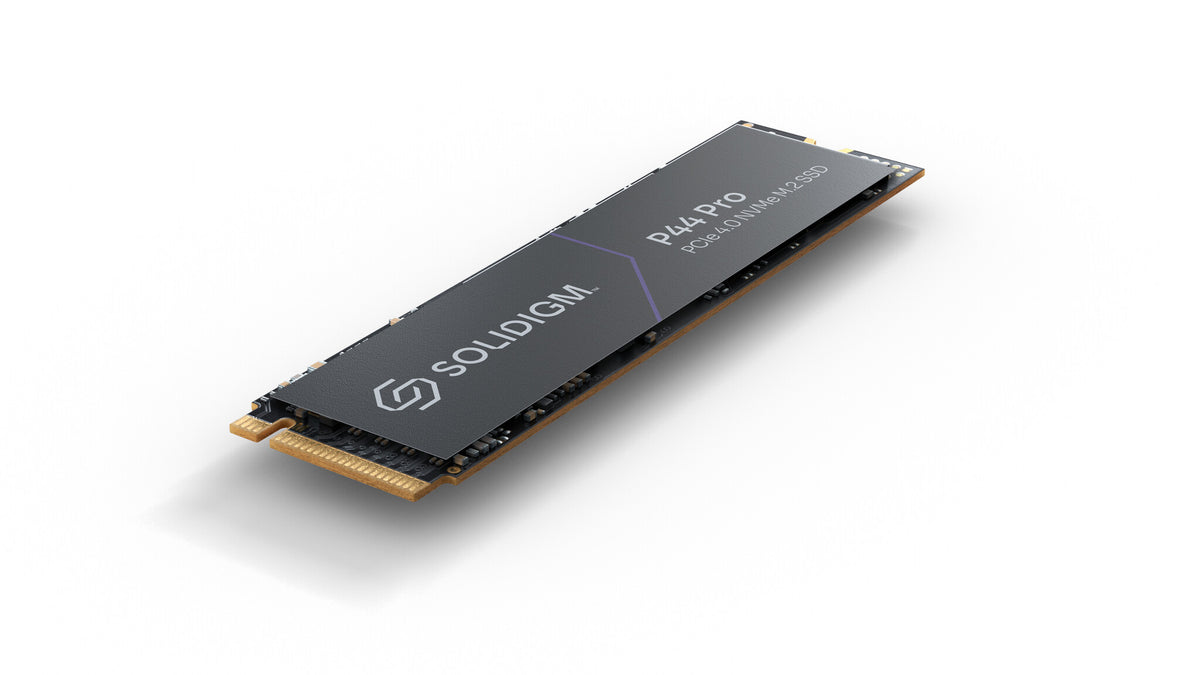 Solidigm P44 Pro - PCI Express 4.0 3D NAND NVMe M.2 SSD - 1 TB