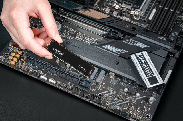 Crucial P3 Plus - PCI Express 4.0 3D NAND NVMe M.2 SSD - 500 GB