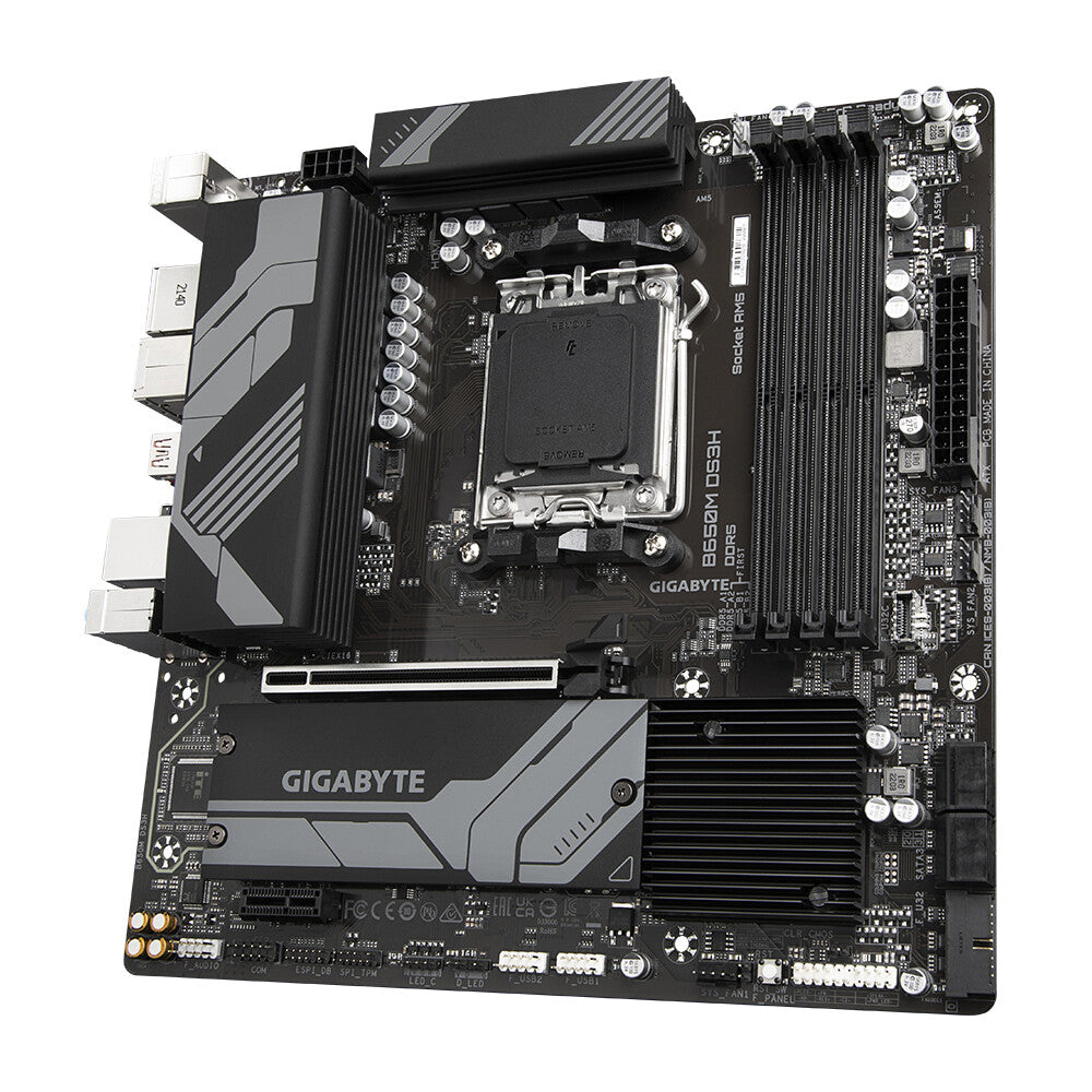 Gigabyte B650M DS3H - AMD 8000 Socket ATX Motherboard