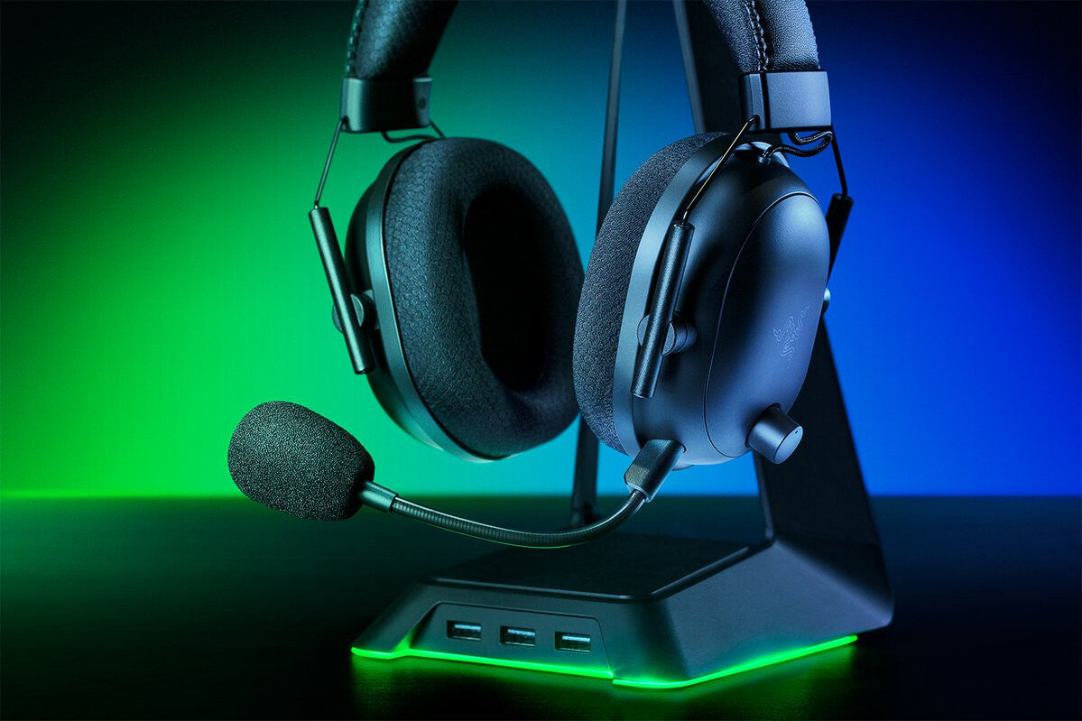 Razer BlackShark V2 Pro - Wired & Wireless Gaming Headset