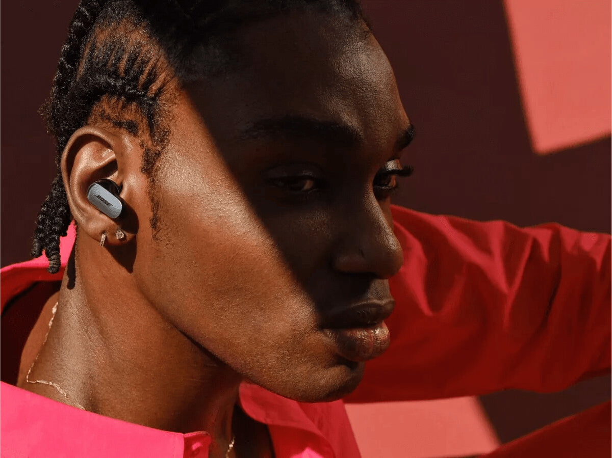 Bose QuietComfort Ultra - Wireless In-ear Bluetooth Earbuds in Black