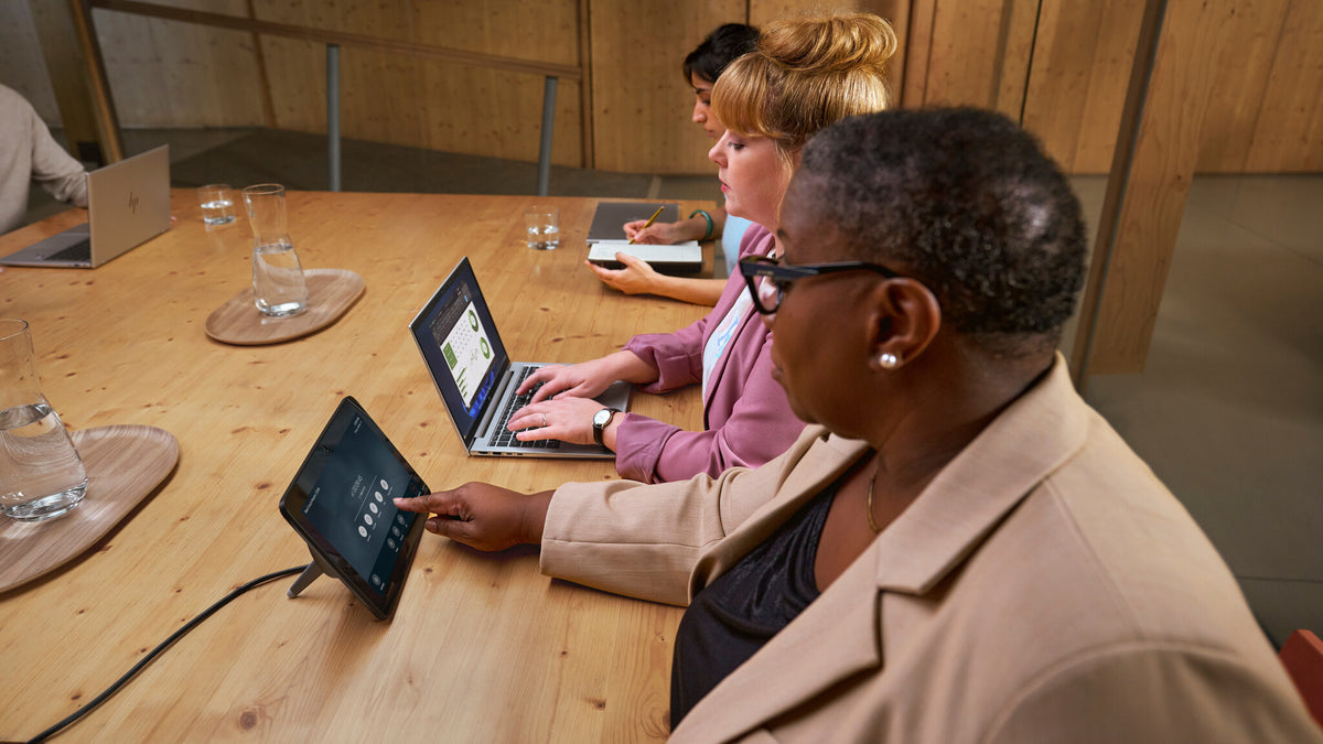 HP EliteBook 830 13 G10 Laptop - 33.8 cm (13.3") - Intel® Core™ i5-1335U - 16 GB LPDDR5-SDRAM - 512 GB SSD - Wi-Fi 6E - Windows 11 Pro - Silver