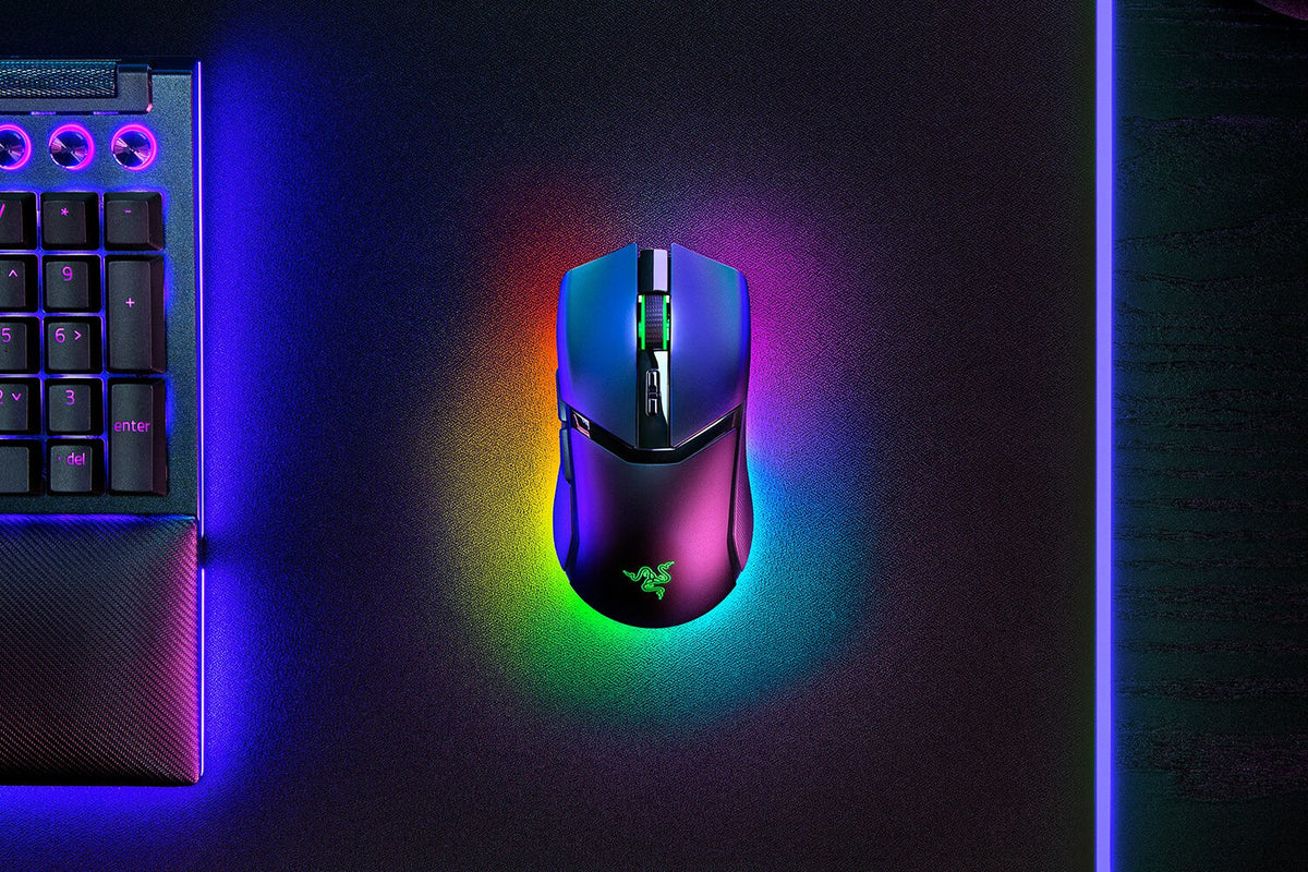 Razer Cobra Pro - RF Wireless + Bluetooth + USB Type-C Optical Mouse - 30,000 DPI