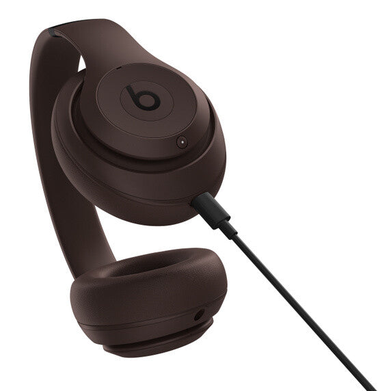 Apple Beats Studio Pro - USB Type-C Wired & Wireless Bluetooth Headset in Brown