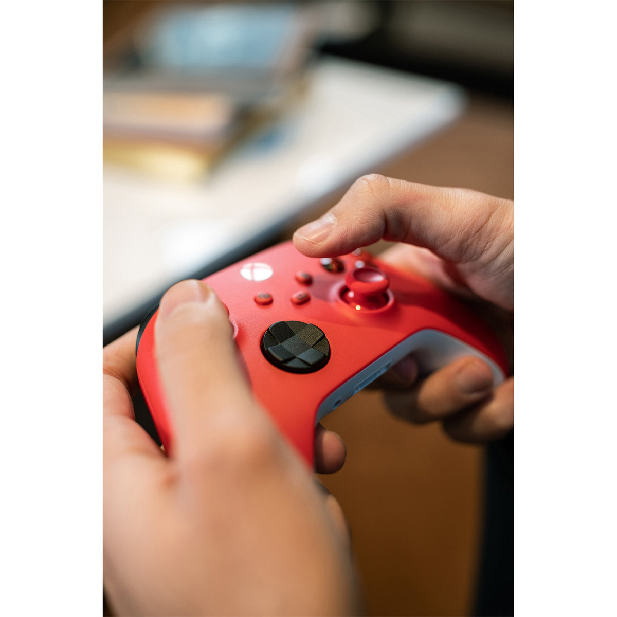 Microsoft Xbox Wireless Controller in Red