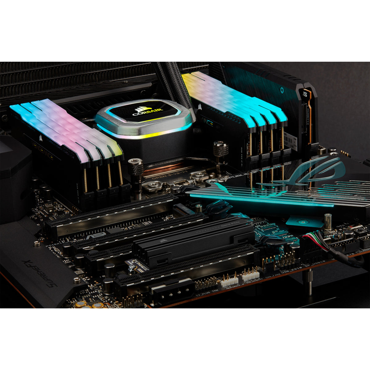 Corsair MP600 PRO - PCI Express 4.0 3D TLC NAND NVMe M.2 SSD - 1 TB