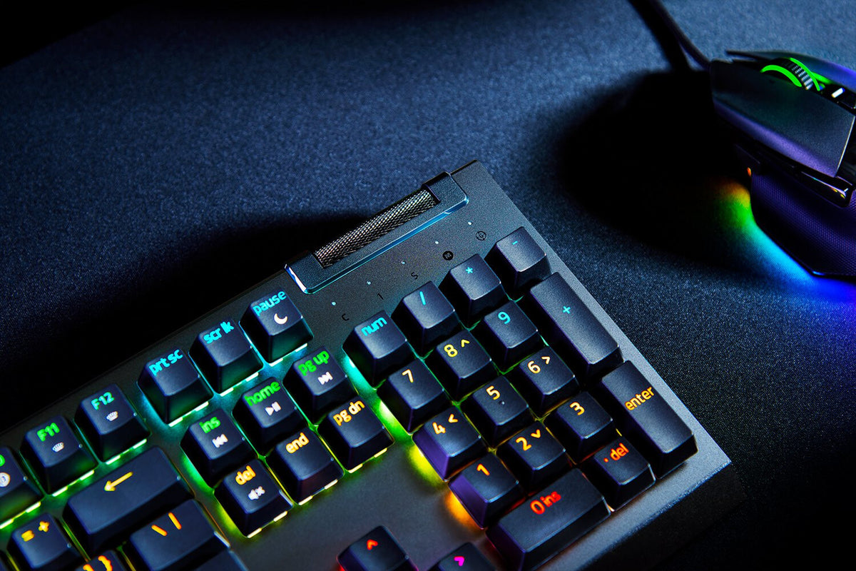 Razer BlackWidow V4 X - USB Wired RGB Mechanical Gaming keyboard in Black (QWERTY UK)