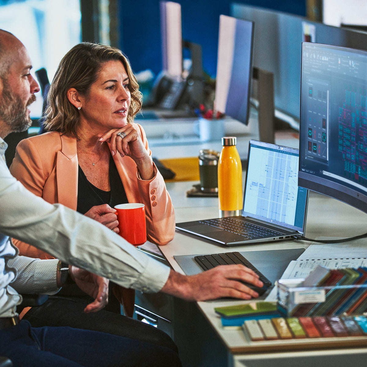 HP ZBook Power G10 Laptop - 39.6 cm (15.6") - AMD Ryzen™ 9 PRO 7940HS - 32 GB DDR5-SDRAM - 1 TB SSD - NVIDIA RTX 2000 Ada - Wi-Fi 6E - Windows 11 Pro - Silver