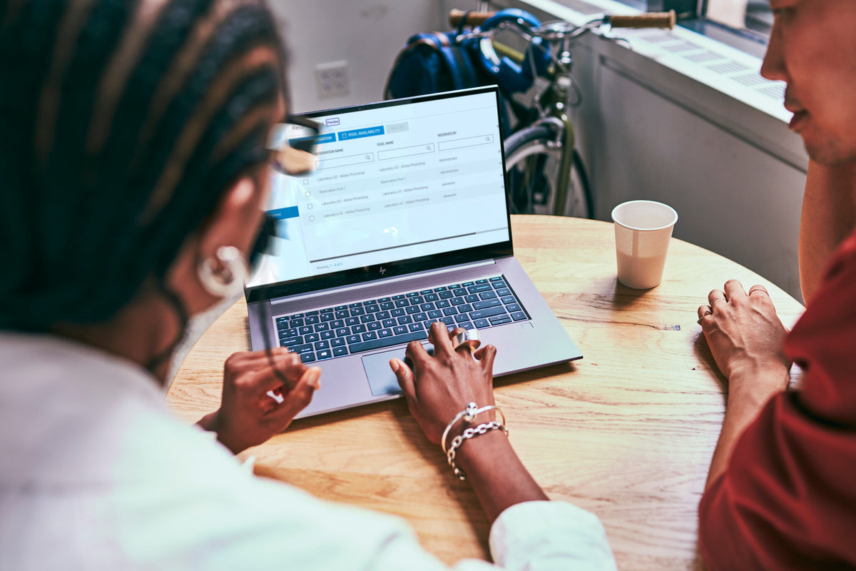 HP ZBook Firefly 14 G8 Laptop - 35.6 cm (14") - Intel® Core™ i7-1165G7 - 16 GB DDR4-SDRAM - 512 GB SSD - NVIDIA Quadro T500 - Wi-Fi 6 - Windows 11 Pro - Grey