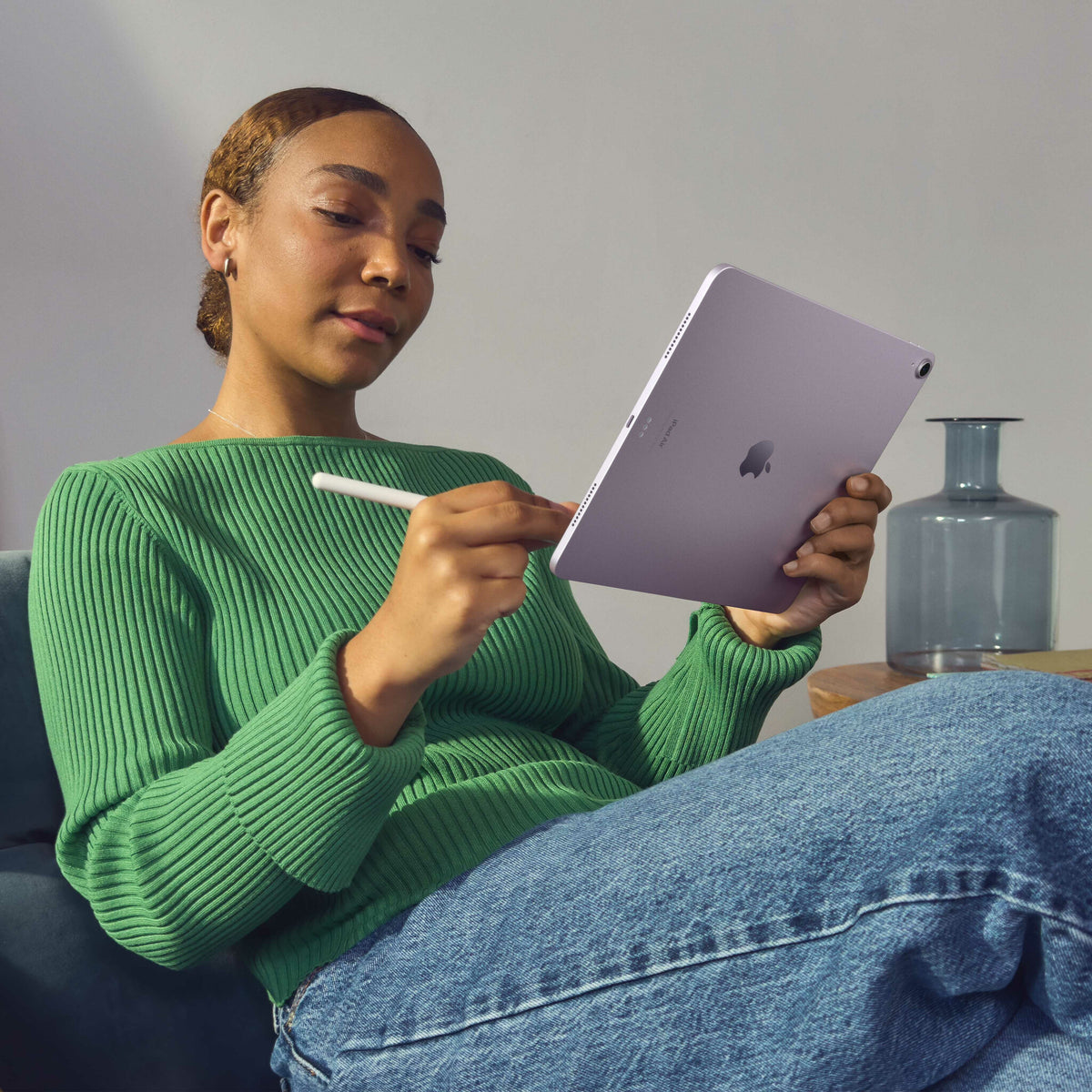 Apple iPad Air (2024) - 27.9 cm (11") - Apple M2 - 256 GB - Wi-Fi 6E - iPadOS 17 - Purple