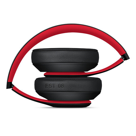 Apple Beats Studio3 - Wireless Over-Ear Headphones in Defiant Black / Red