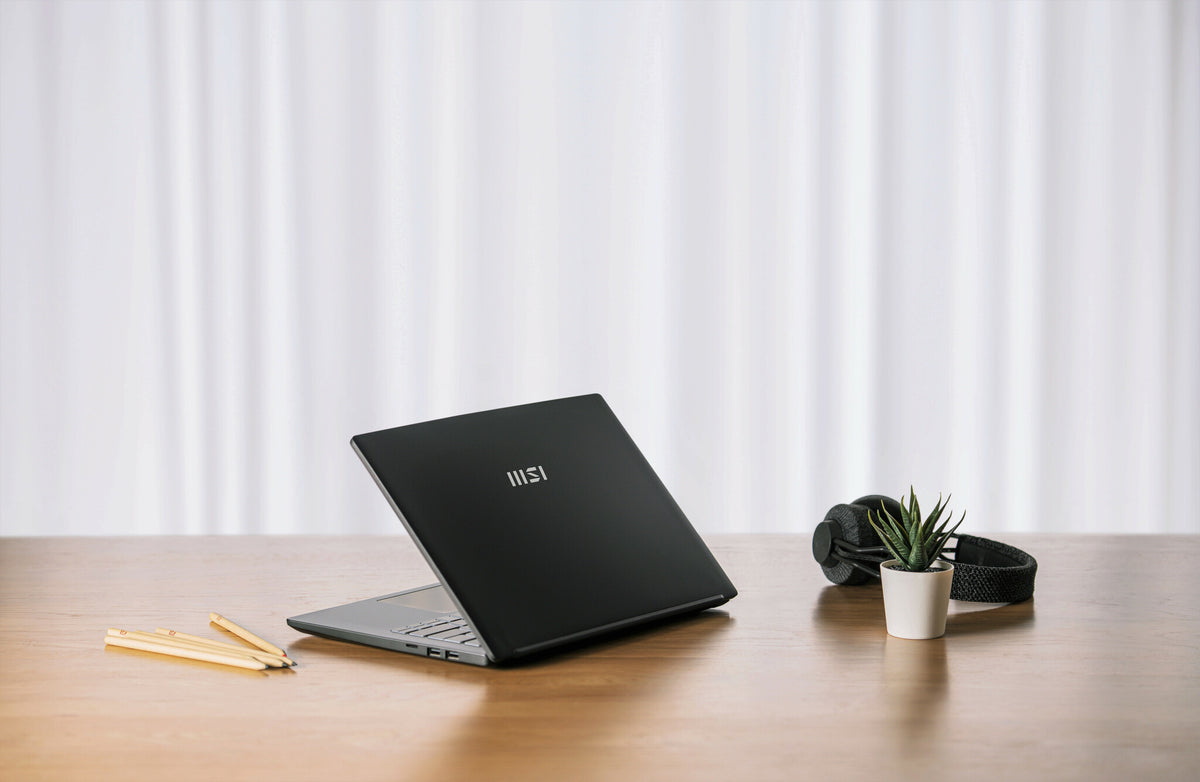 MSI Modern 14 Netbook 35.6 cm (14") - Full HD AMD Ryzen™ 5 7530U - 8 GB DDR4-SDRAM - 512 GB SSD - Wi-Fi 6E - Windows 11 Home - Black